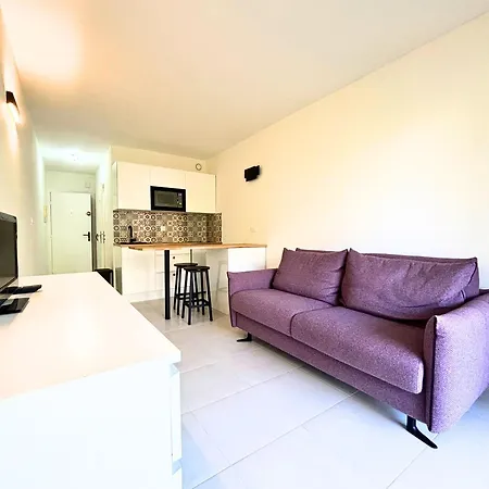 Lejlighed Vue - Clim, Piscine & Restaurant *